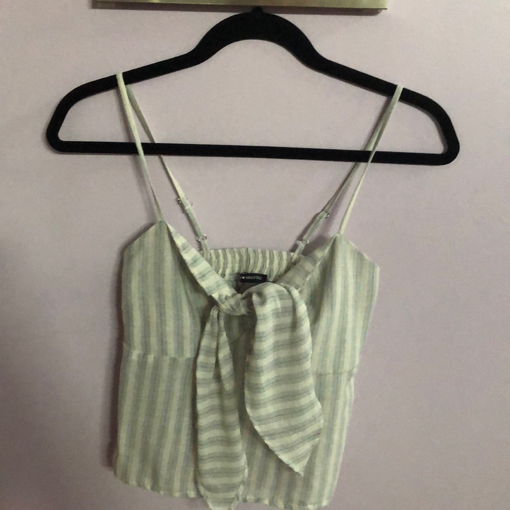 NEVER WORN BRANDY MELVILLE TANK